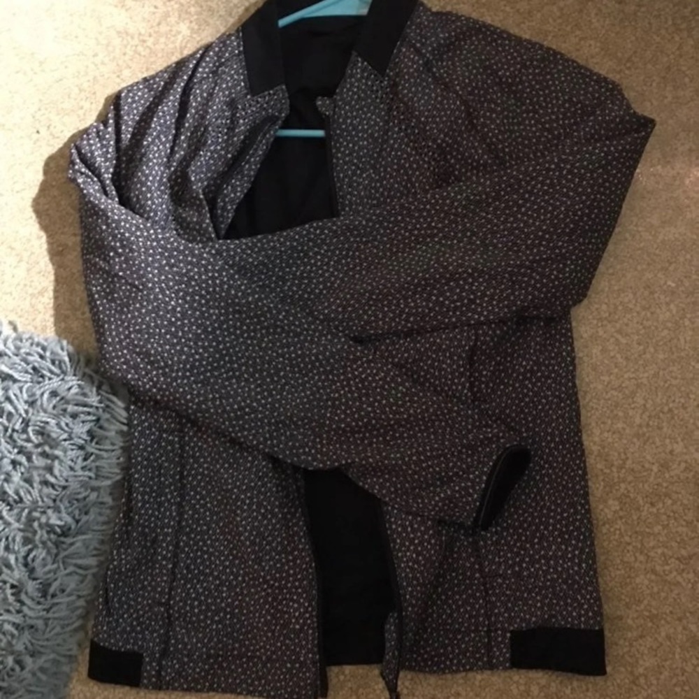 Lululemon black jacket
